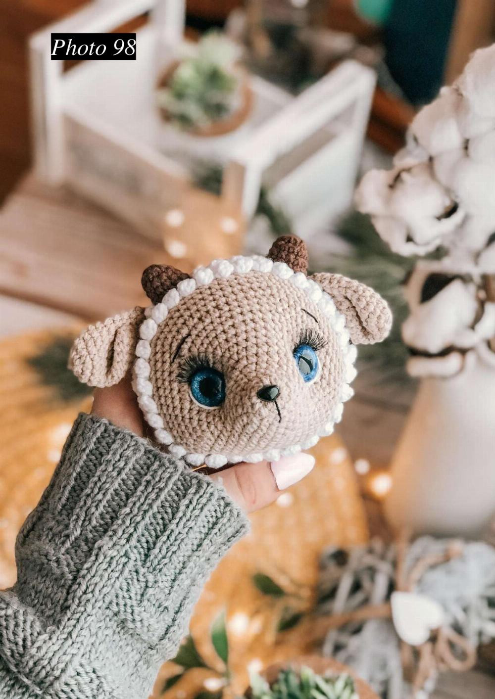 crochet pattern kelly the lamb