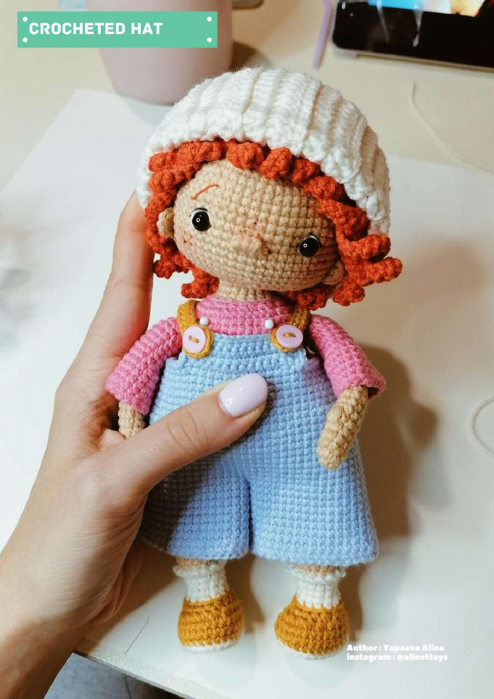 doll lili, Crochet pattern for a red-haired little girl doll wearing a hat and overalls, a dinosaur toy