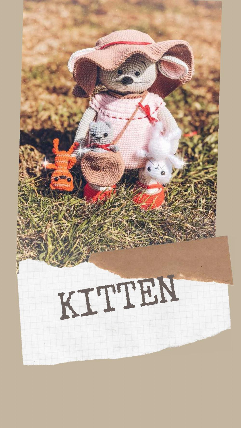 mouse outfit , Mouse crochet pattern out in the sun