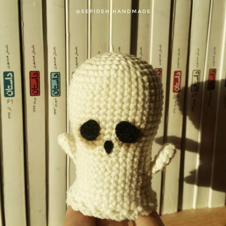 big head ghost crochet pattern