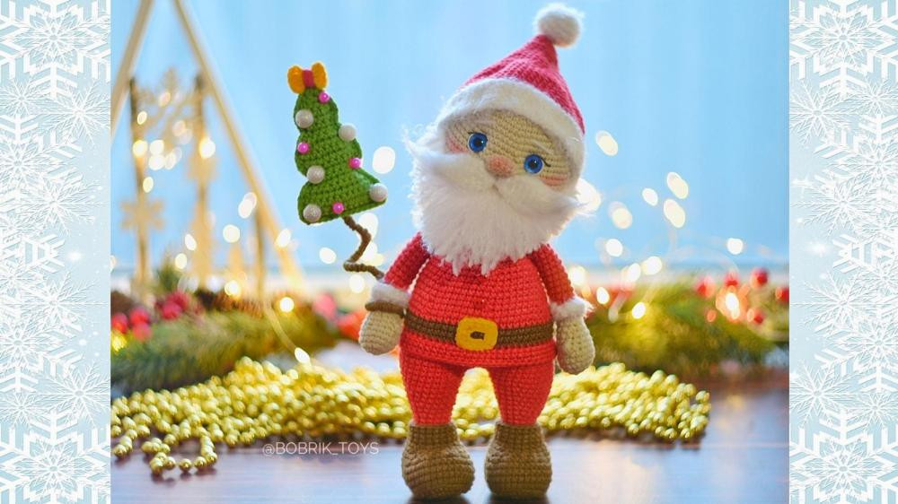 Crochet pattern Santa Claus, wearing red outfit