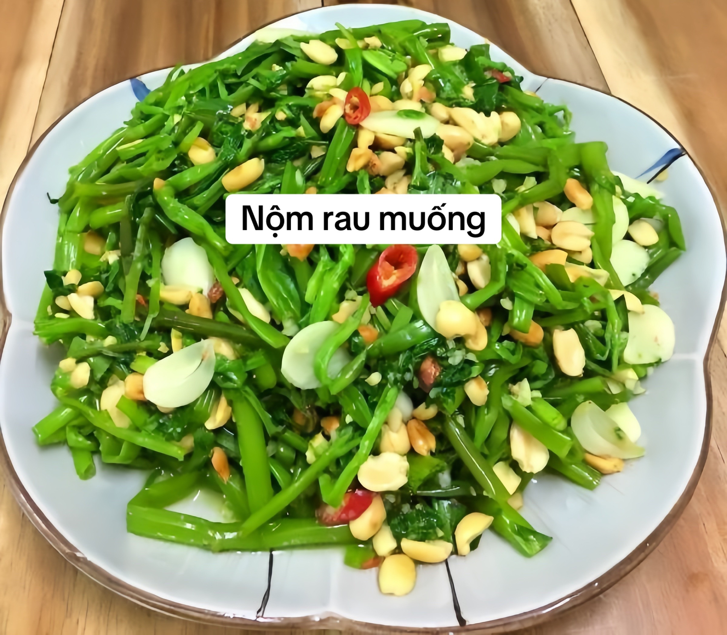 7 công thức nấu ăn: sườn rim rứa, sườn kho, canh chua, thịt heo chiên xù, nộm rau muống, bò hầm,