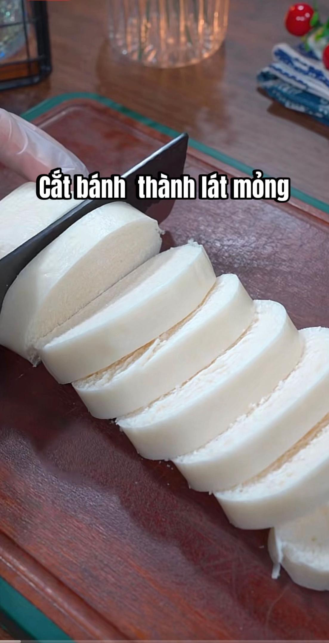 bánh bao nướng với nồi chiên không dầu