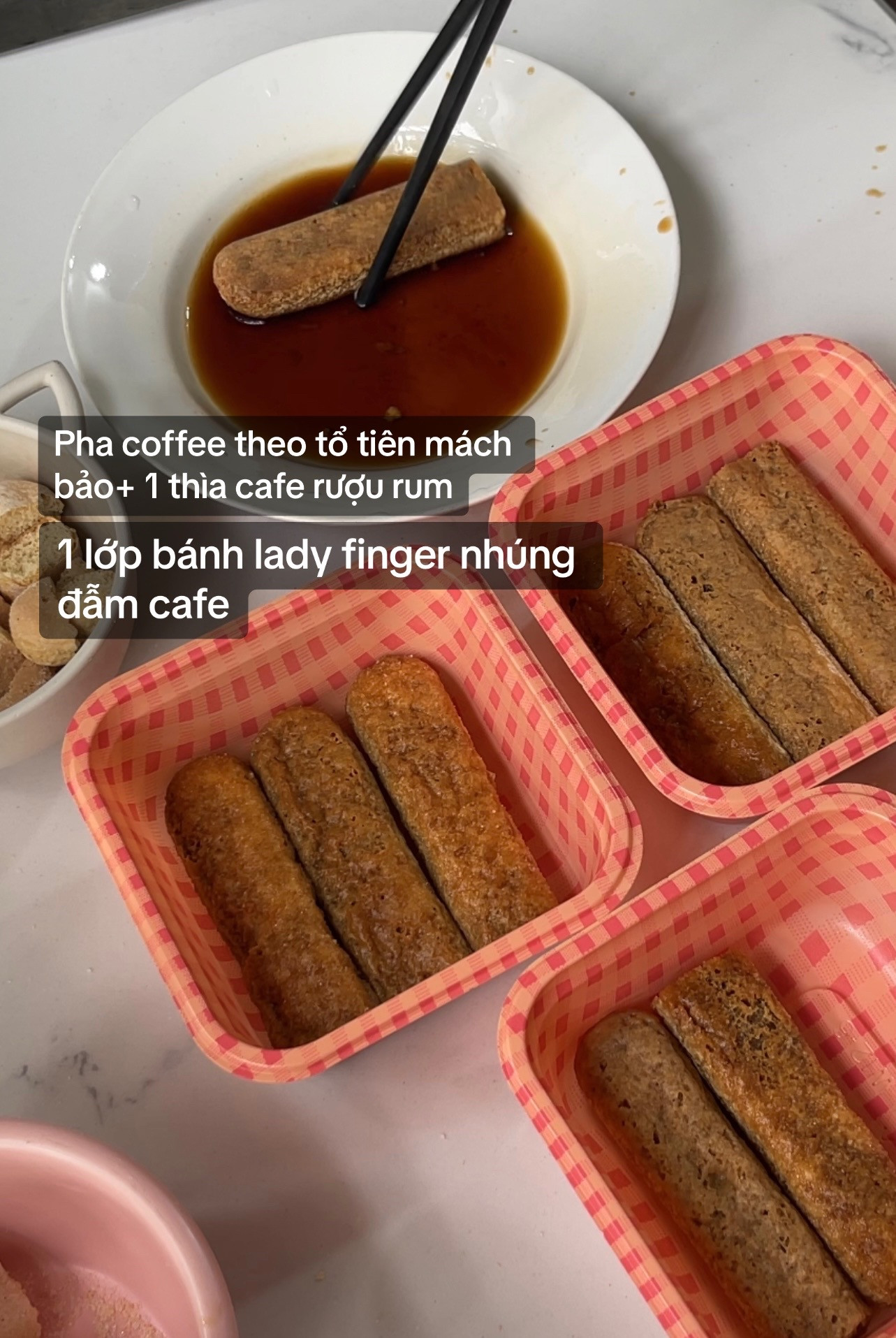 Bánh kem tiramisu chuẩn vị không cần lò nướng, không cần máy đánh trứng nhanh gọn chỉ với 5p chuẩn bị