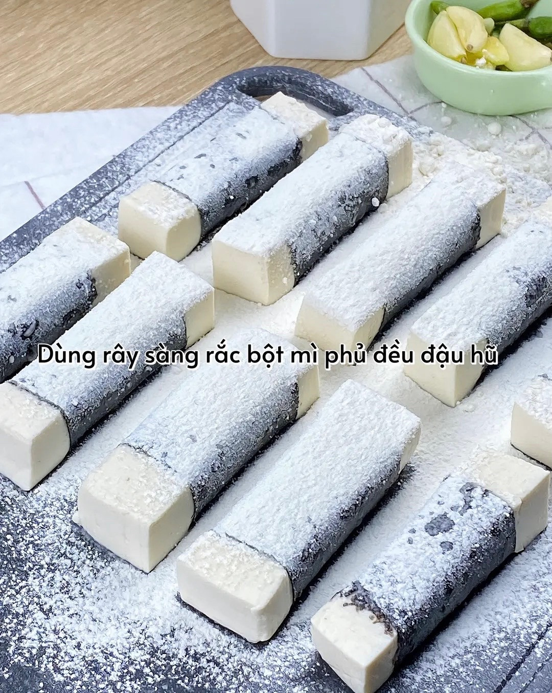 công thức làm món: Đậu hũ cuộn rong biển