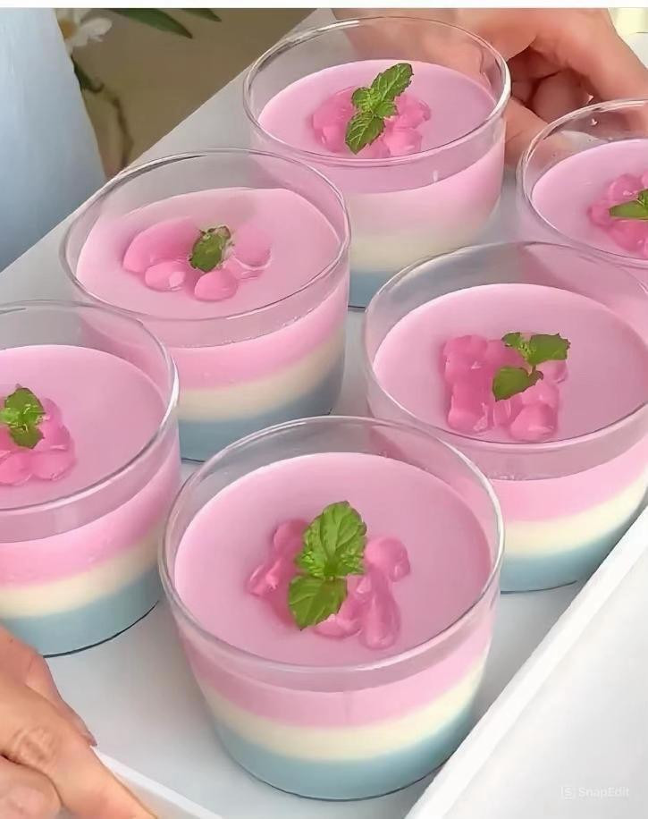 làm pana cotta 3 màu siêu ngon tại nhà