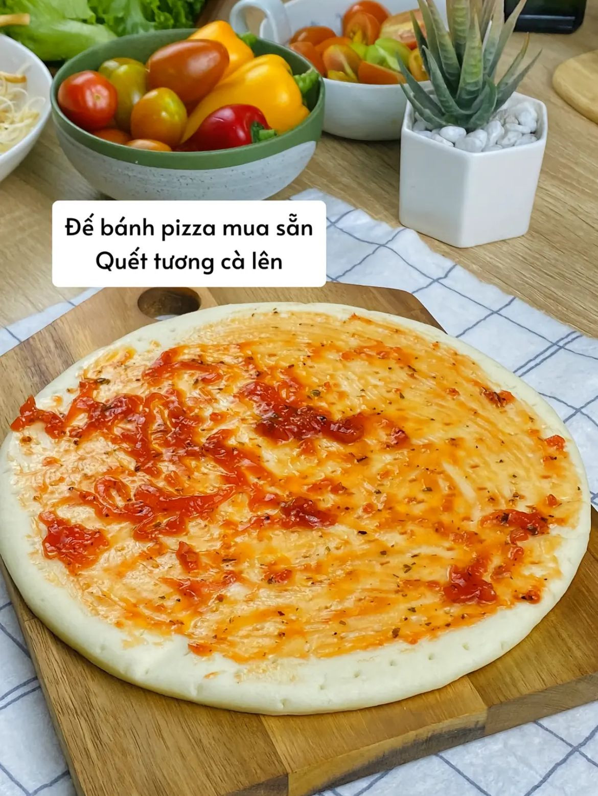 Pizza cá hồi phô mai hun khói ngon chấn động