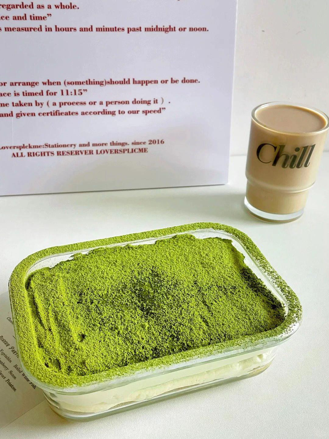 bánh tiramisu matcha