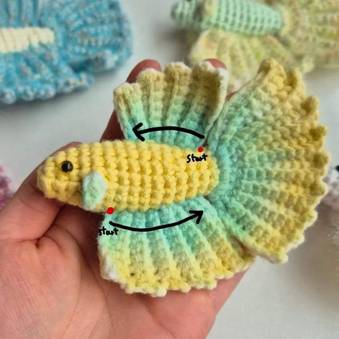 betta fish crochet halfmoon free pattern