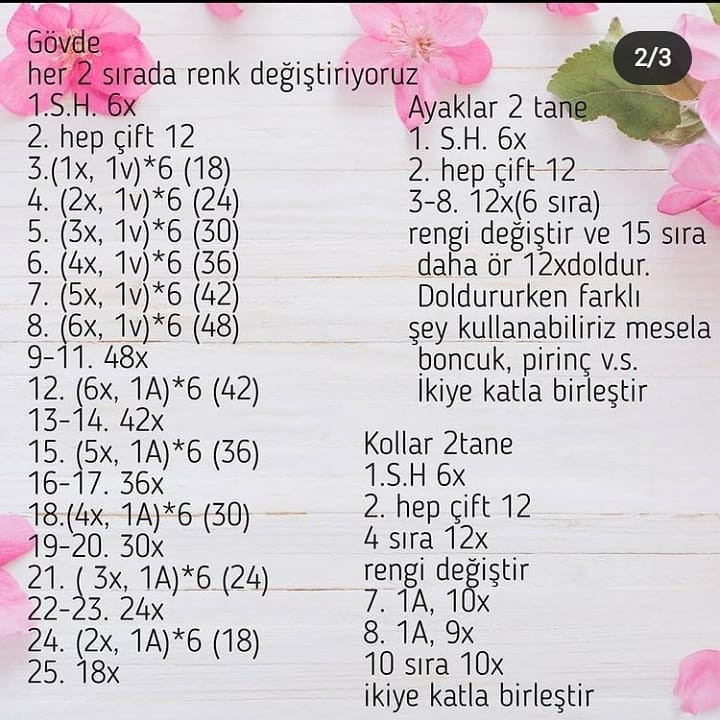 Beyaz ağızlı ayı anahtarlık tığ işi modeli.