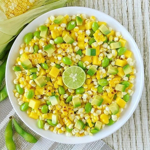 ✨CHAR GRILLED CORN AND MANGO SALSA✨