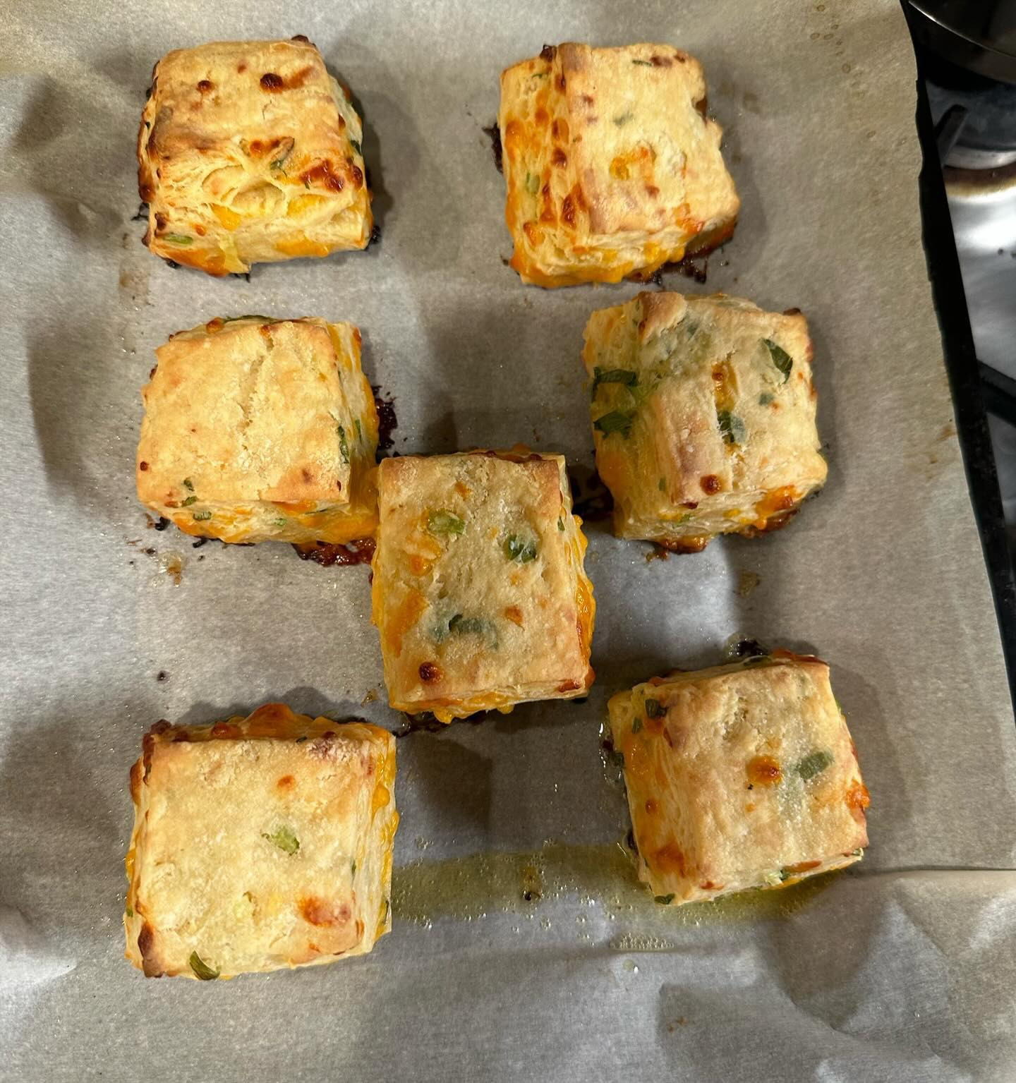 cheddar + chive biscuits!!