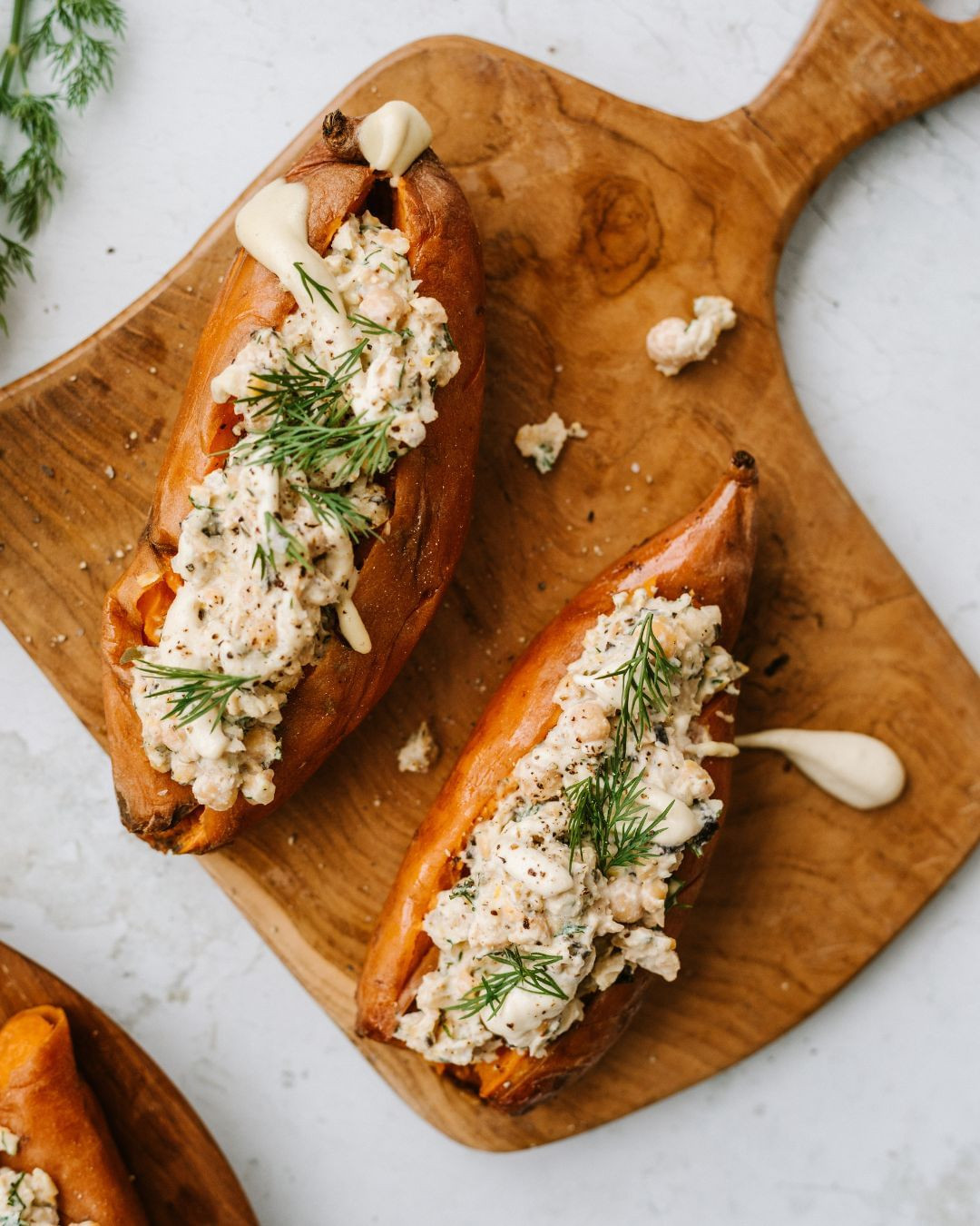 Chickpea "Tuna" Stuffed Sweet Potatoes 🍠