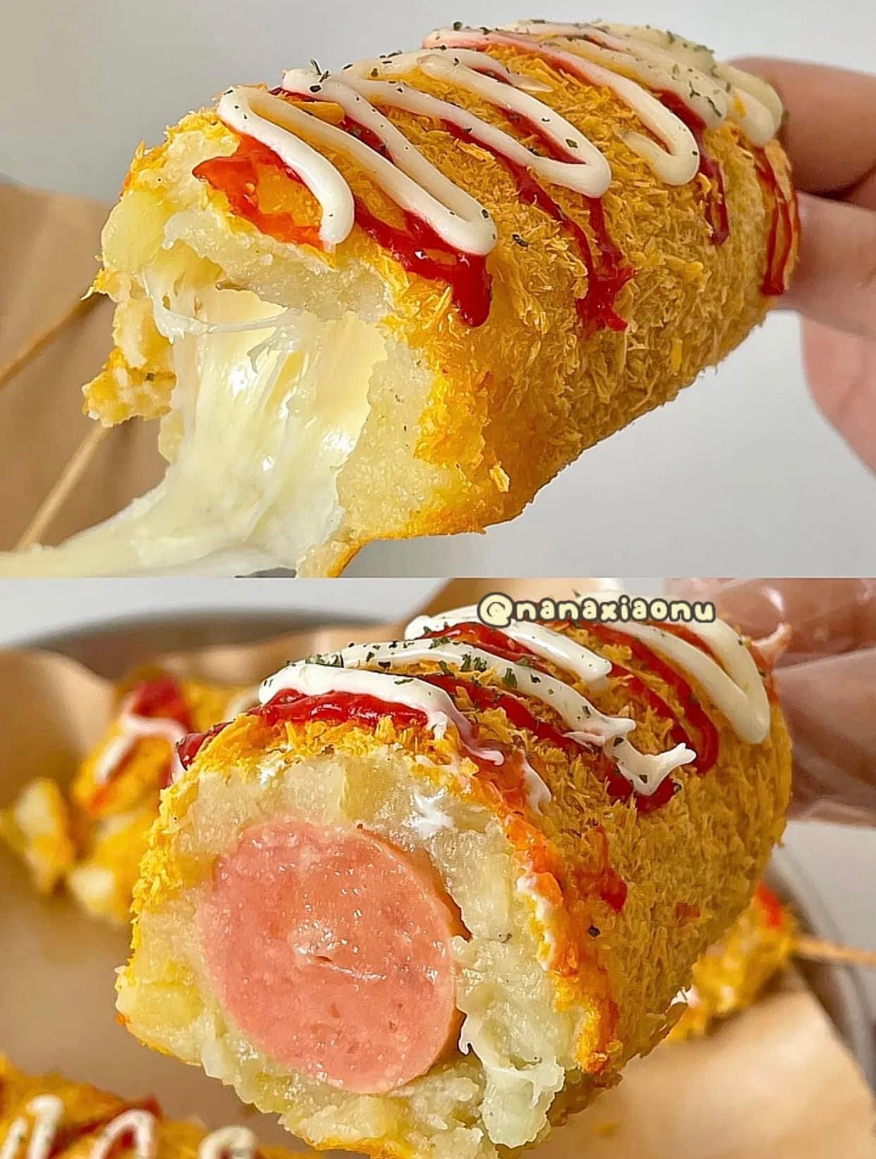 công thức làm hotdog khoai tây xúc xích phô mai kéo sợi.