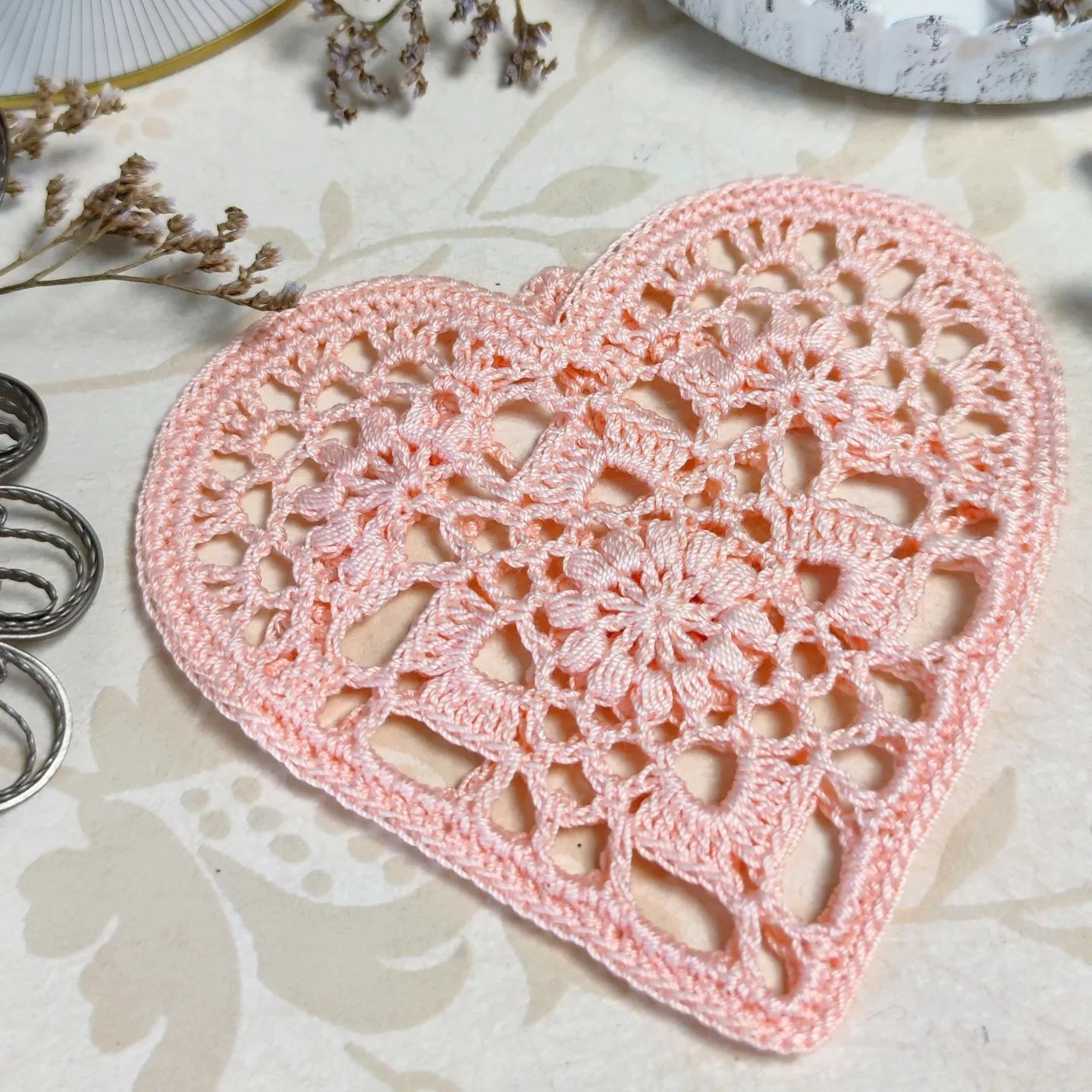 crochet heart bookmark pattern