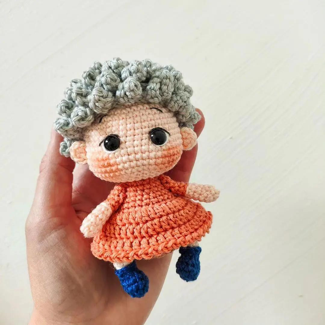 crochet pattern for curly hair doll