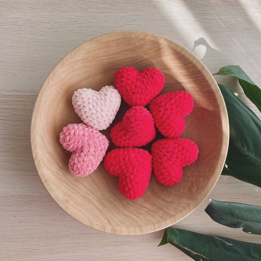 free pattern how to crochet lovehearts