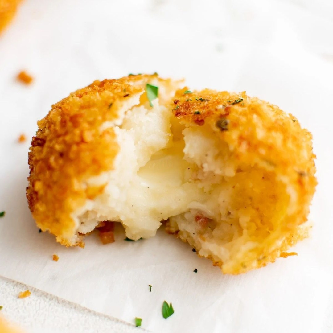 FRIED POTATO CHEESE BALLS