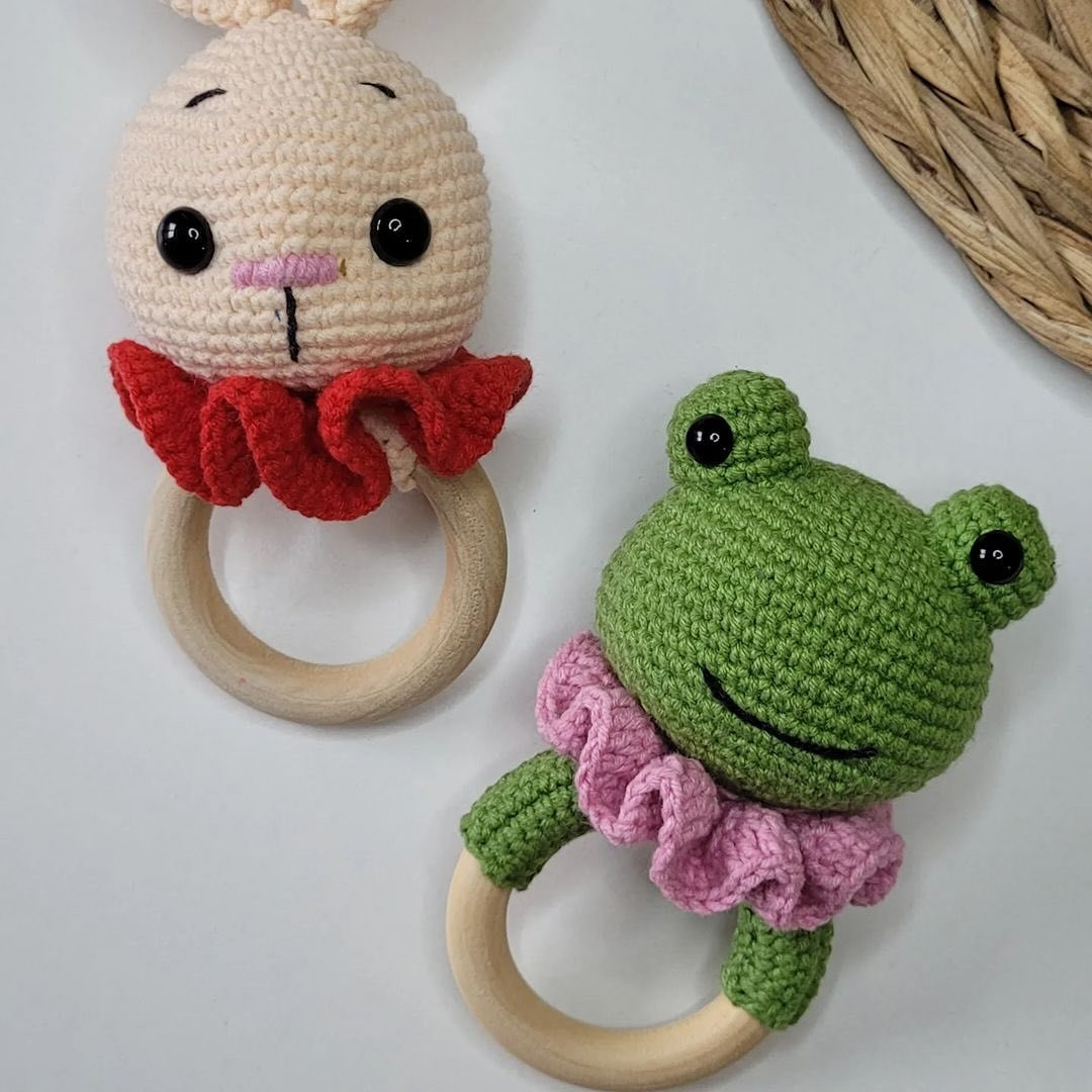 frog rattle rabbit rattle crochet pattern