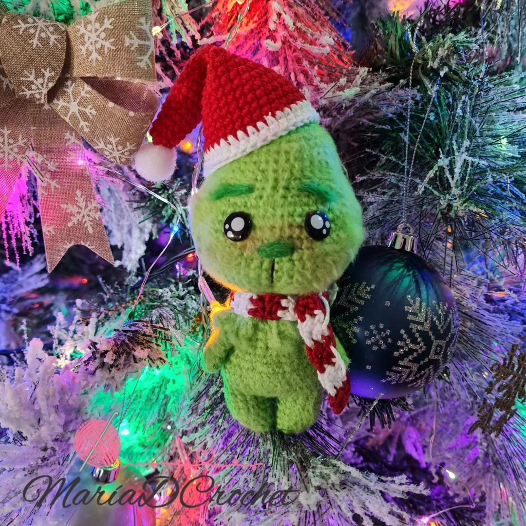 grinch amigurumi