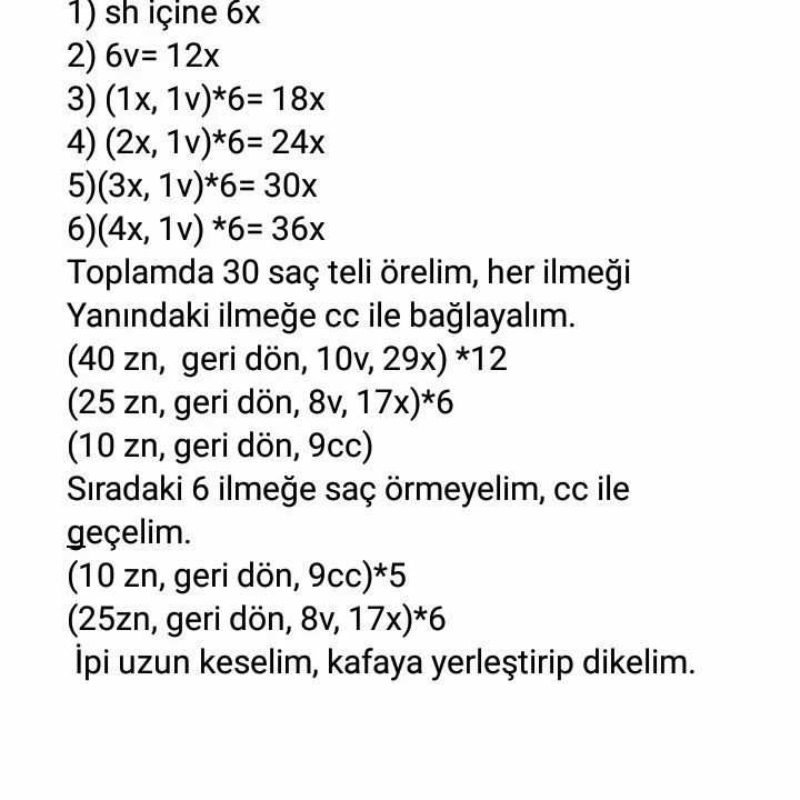 mor saçlı tulum giyen bebek için tığ işi modeli