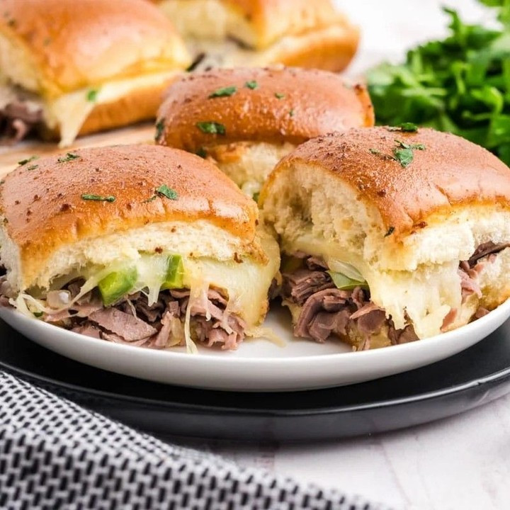 PHILLY CHEESESTEAK SLIDERS⁠