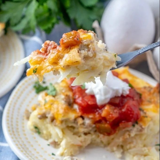 SAUSAGE & EGG CASSEROLE⁠