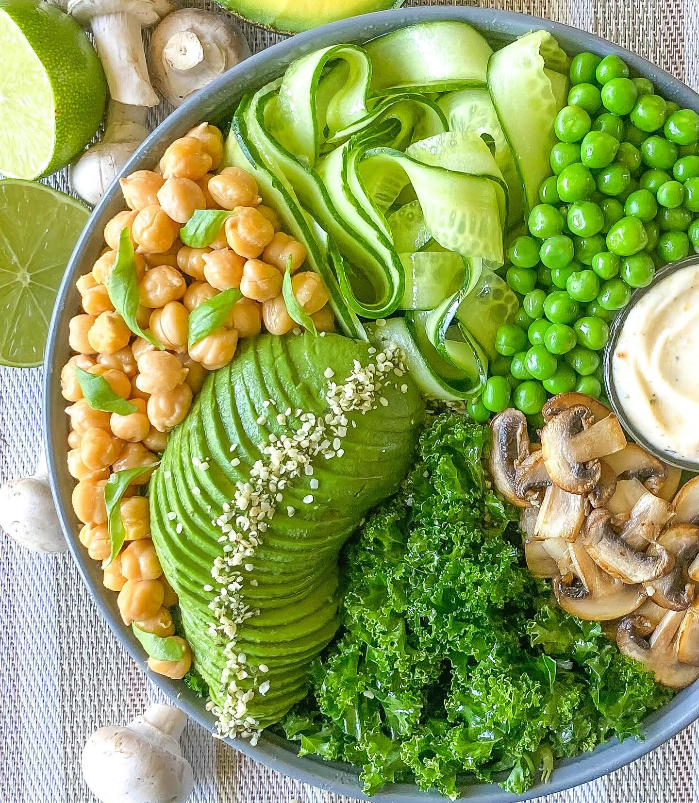 💚SPRING GARDEN GREENS SALAD💚