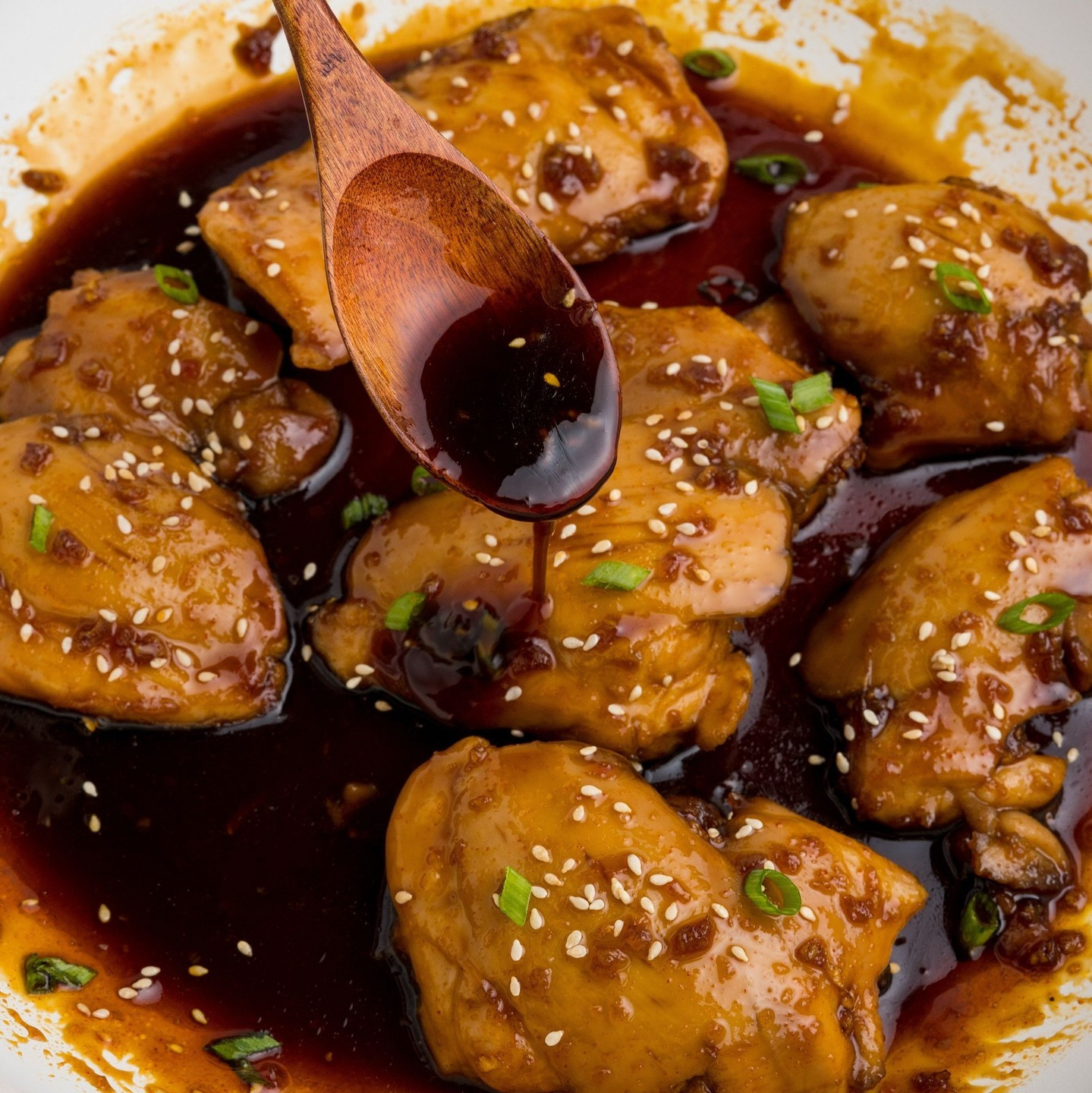 Sticky Chicken is an easy recipe with tender chicken thighs coated in a sticky sweet sauce with a slightly spicy gochujang kick. Made using only one pan, it’s a great dinner option served alongside rice or noodles.