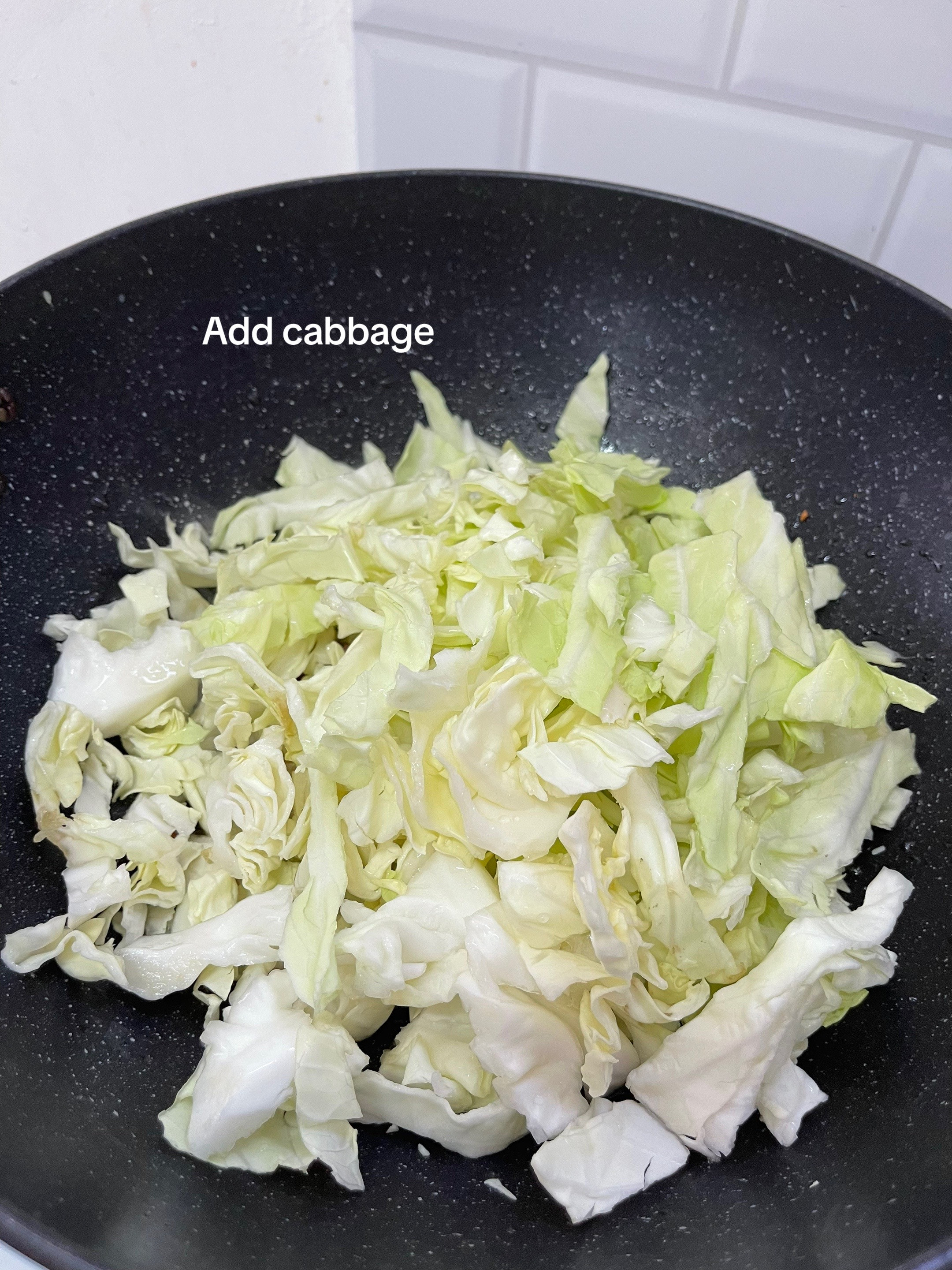 stir fry cabbage & carrots with quail eggs