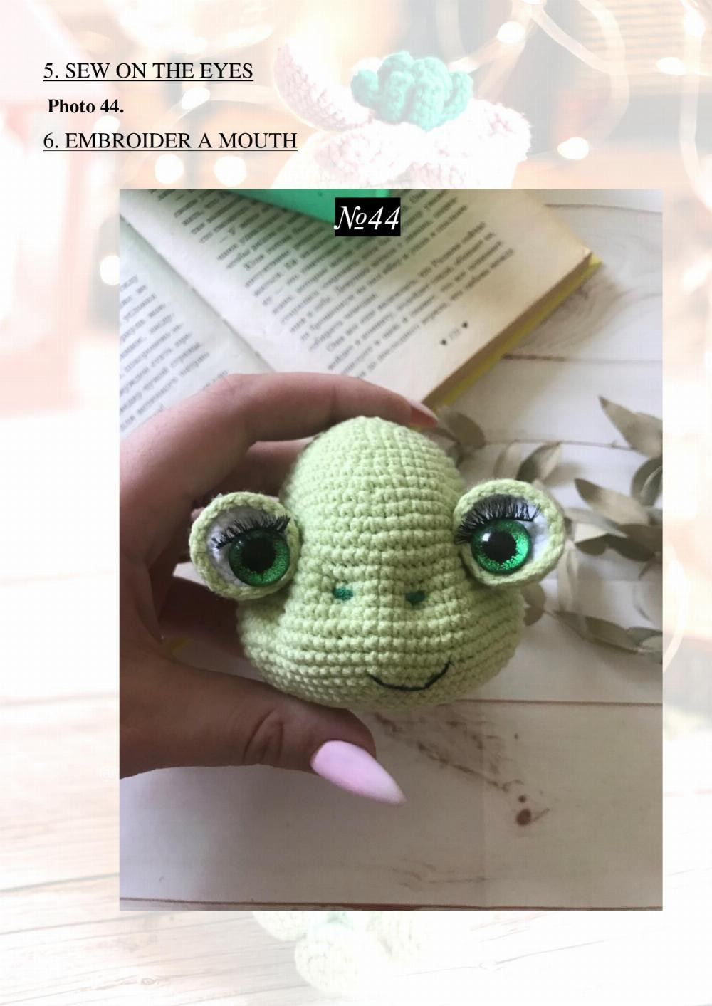 CROCHET PATTERN JABELLE the FROG