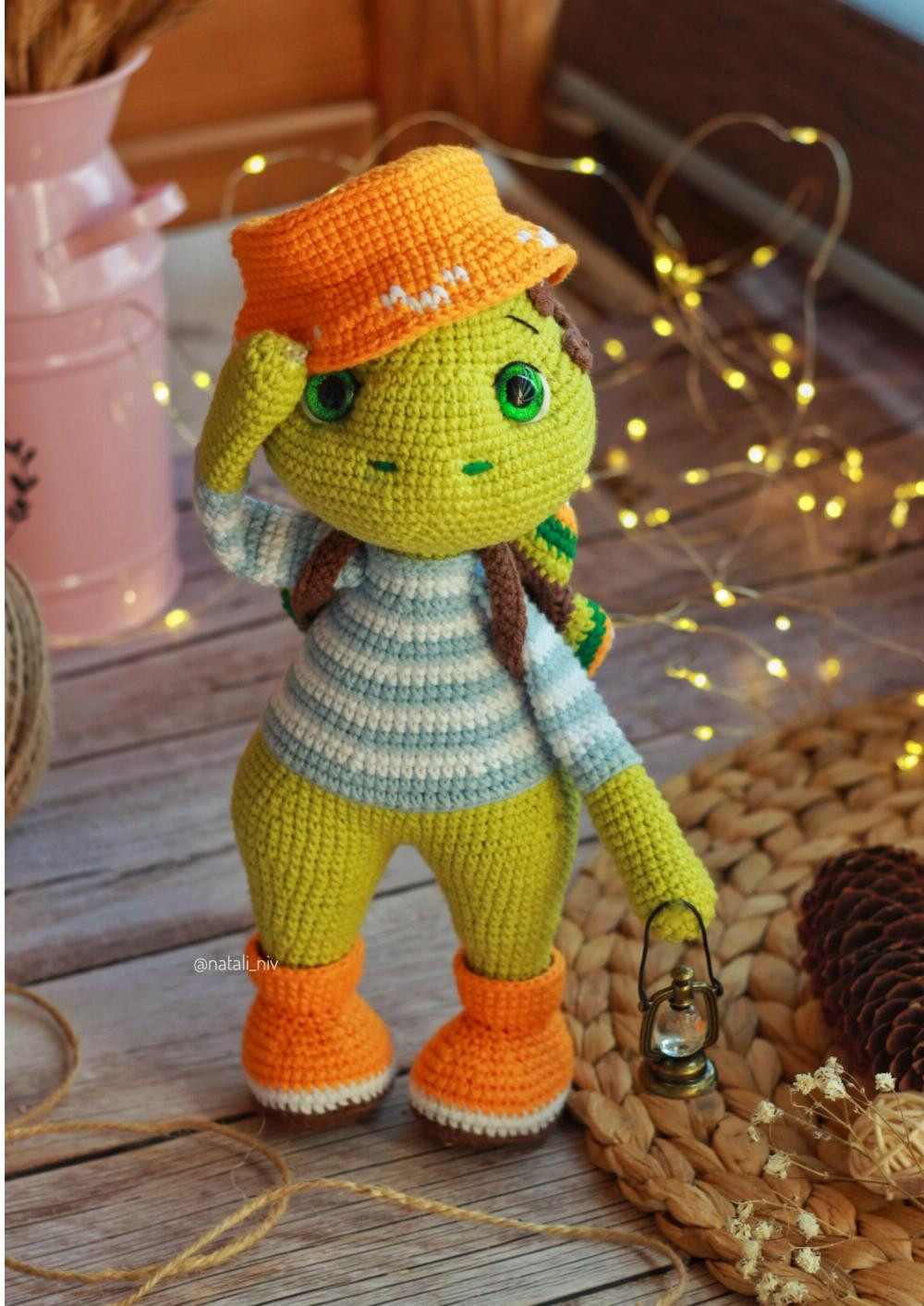 CROCHET PATTERN PASCAL the TURTLE