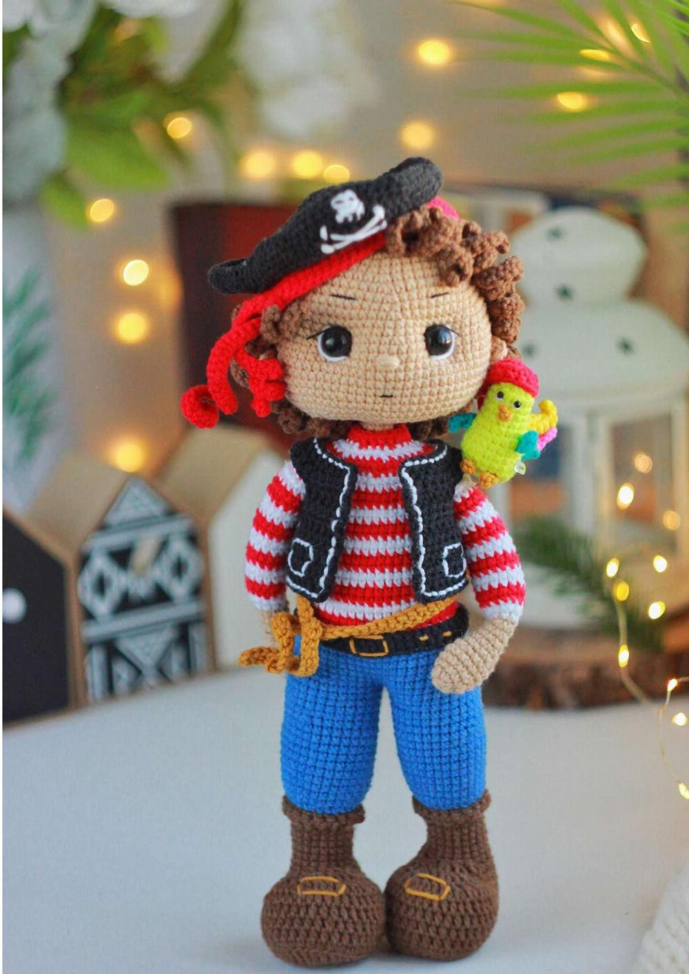 CROCHET PATTERN PIRATE doll