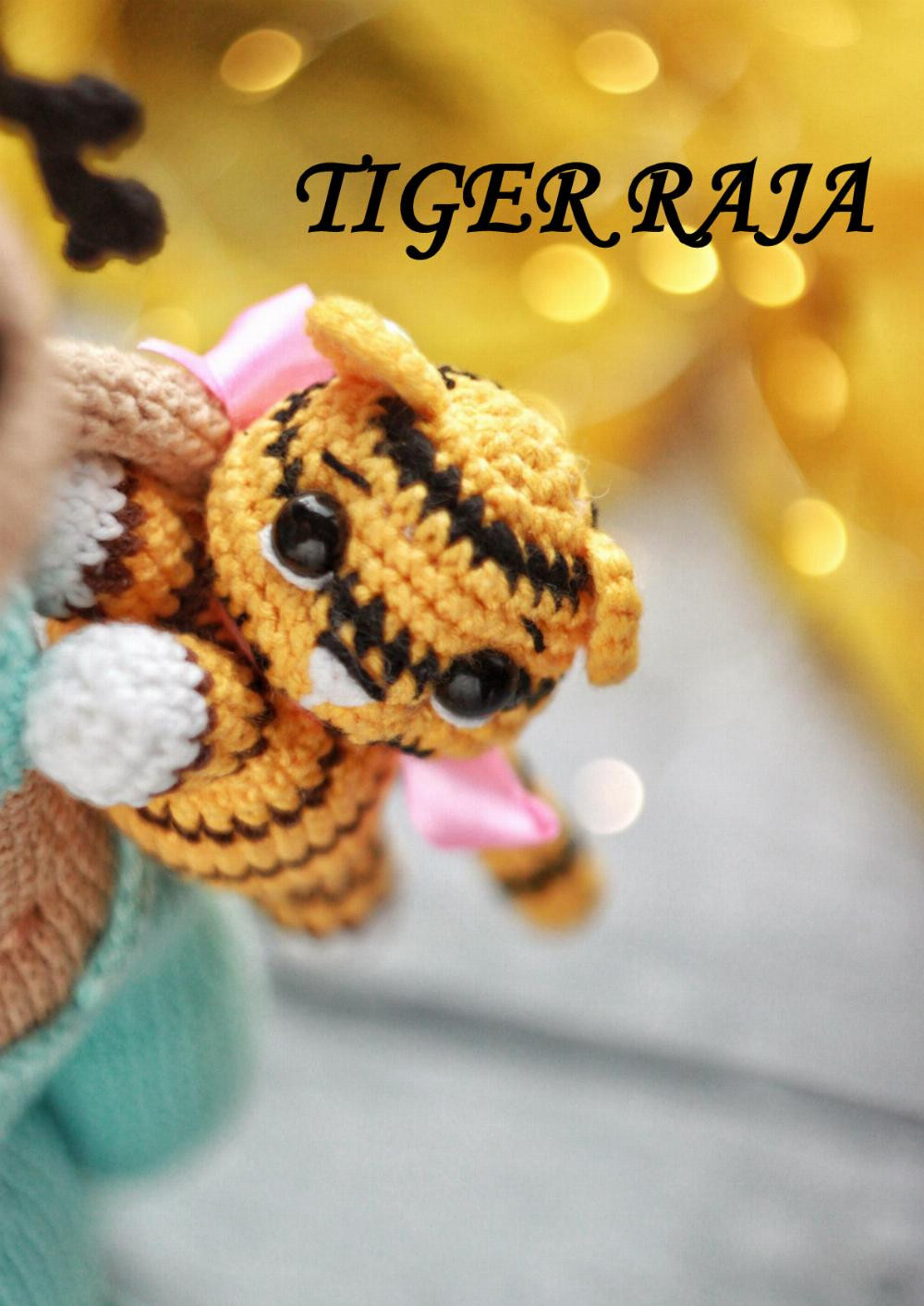 CROCHET PATTERN PRINCESS JASMINE AND HER BEST FRIEND RAJA