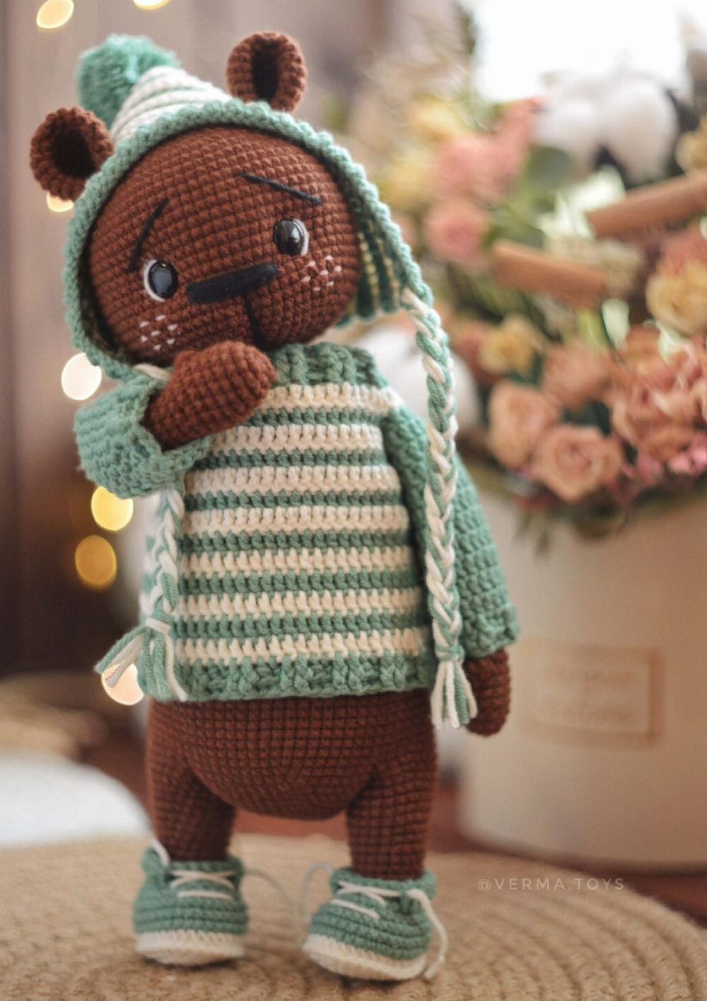 crochet pattern toy bear roro