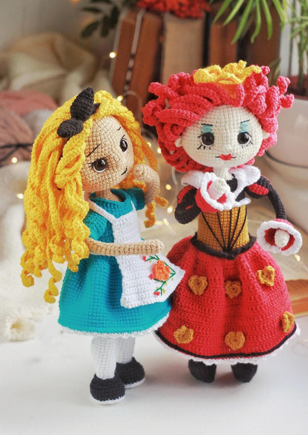 RED QUEEN crochet pattern