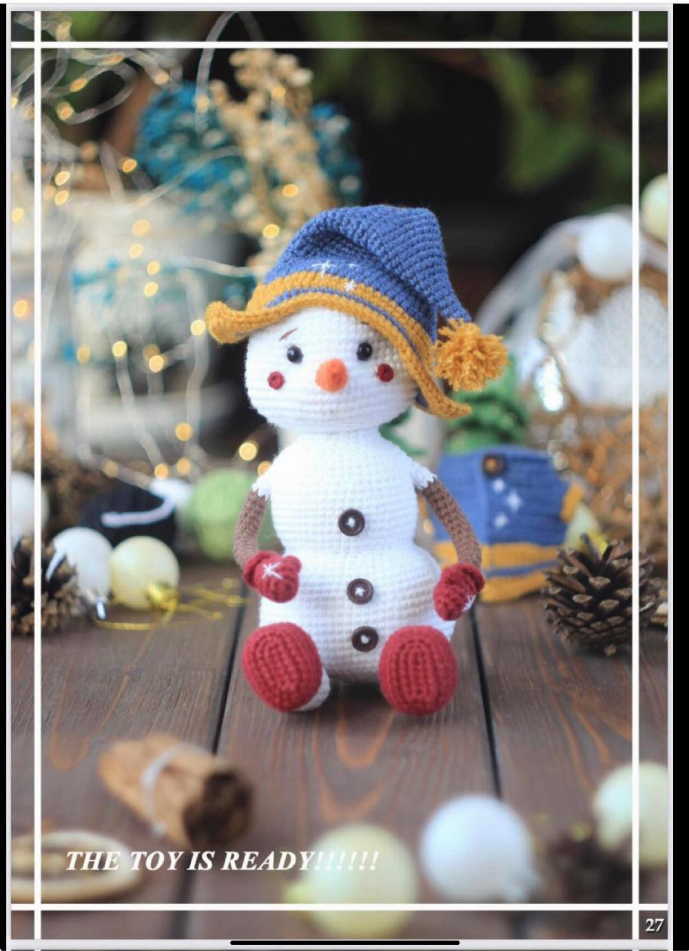 crochet pattern snowman with hat and tree