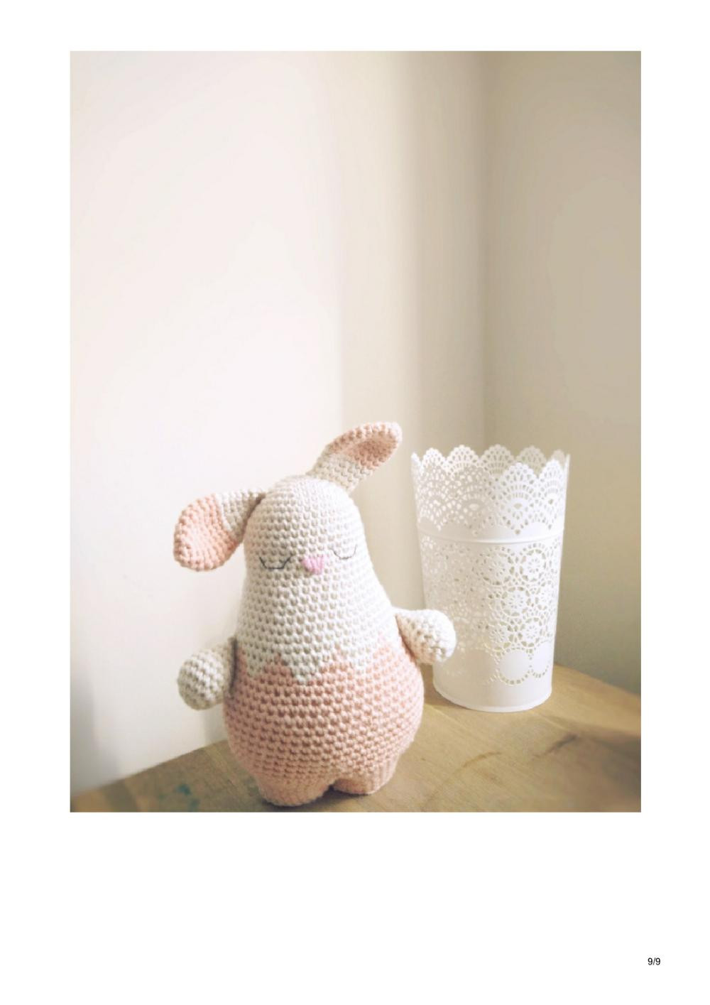 Free Easter Bunny Pattern. Come one. Come all!