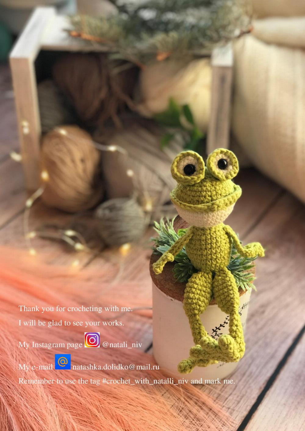 green FROG crochet pattern amigurumi