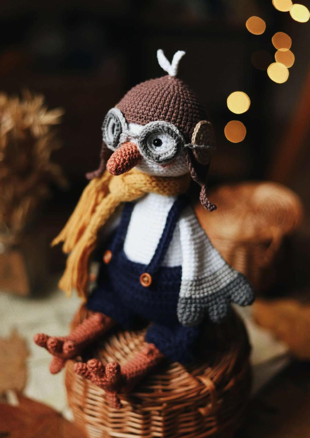 STORK PILOT crochet pattern