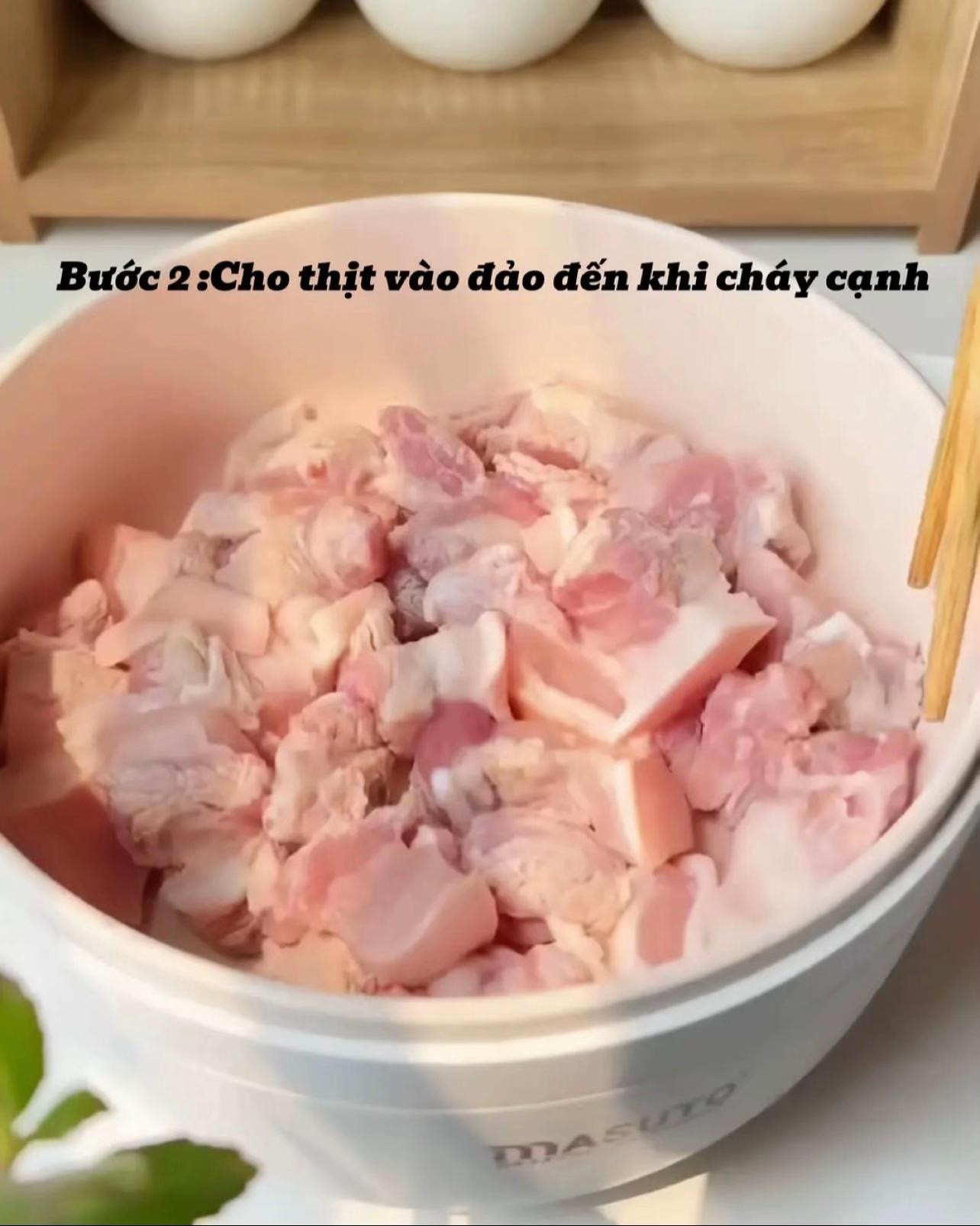 Ba rọi chiên mắm nhé 😋 #viraltiktok #viralvideo #comnhangonnhat