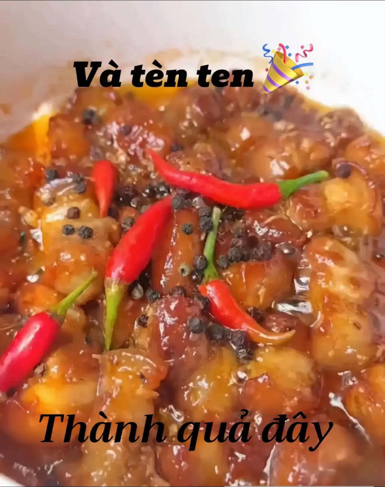 Ba rọi chiên mắm nhé 😋 #viraltiktok #viralvideo #comnhangonnhat