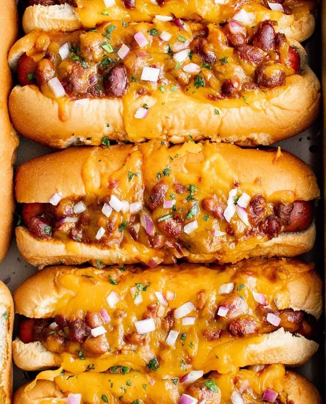 BAKED CHILI CHEESE DOGS⁠