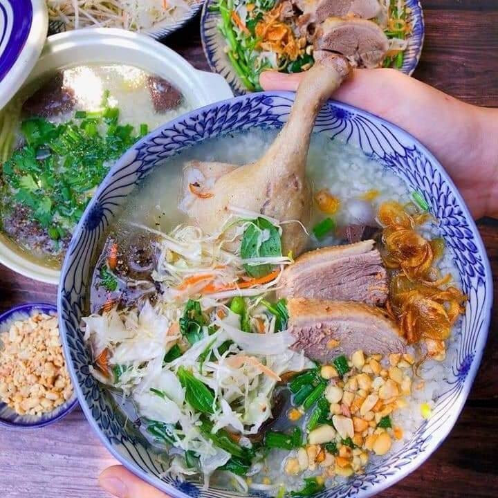 Cháo Vịt - Món Ngon Bổ Dưỡng Cho Bữa Sáng Hoàn Hảo 🍲