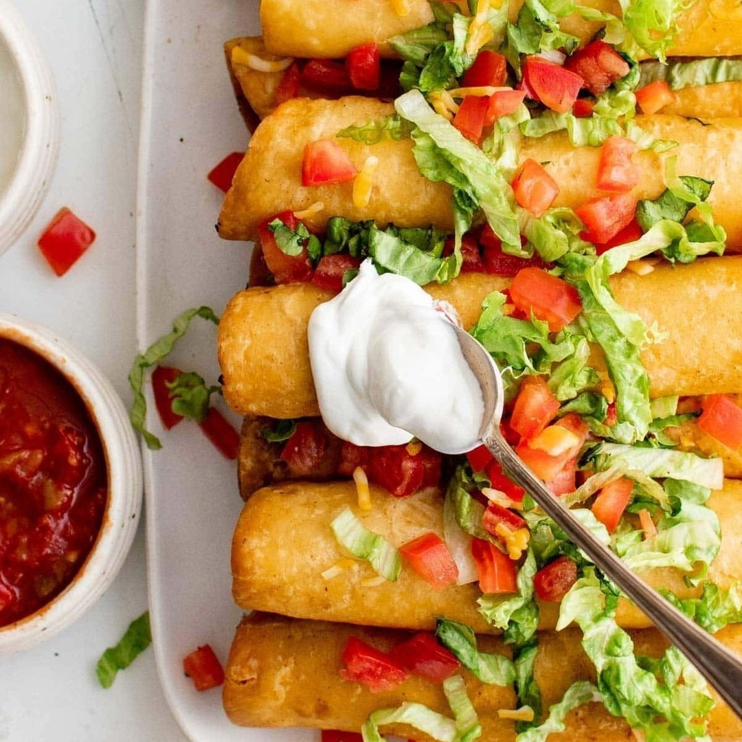 CRISPY CHICKEN FLAUTAS⁠