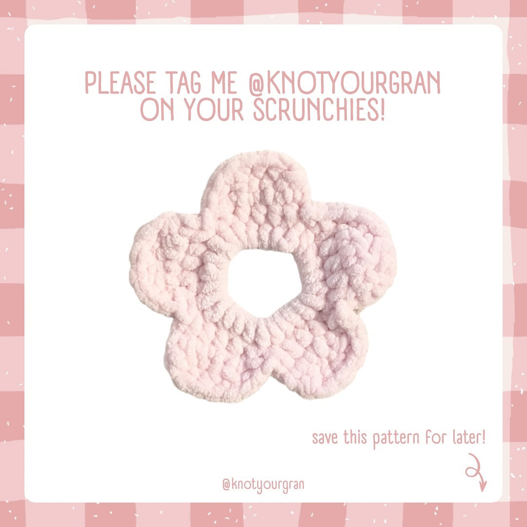 🌸 FREE FLOWER SCRUNCHIE PATTERN 🌸