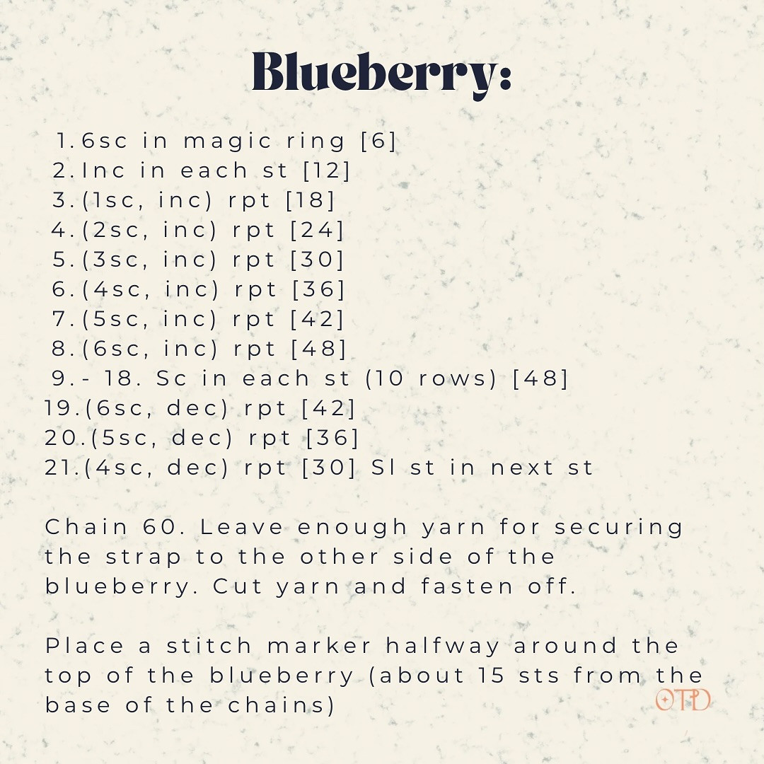 free pattern blueberry pouch