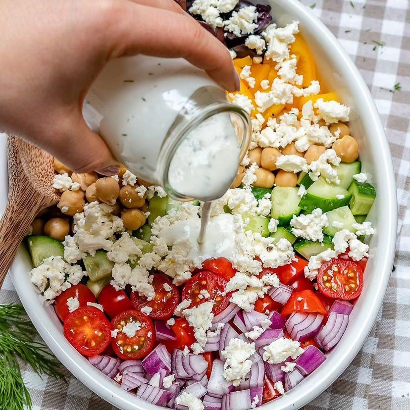 Greek Inspired Chickpea Salad + Tzatziki Dressing 🍅🌱