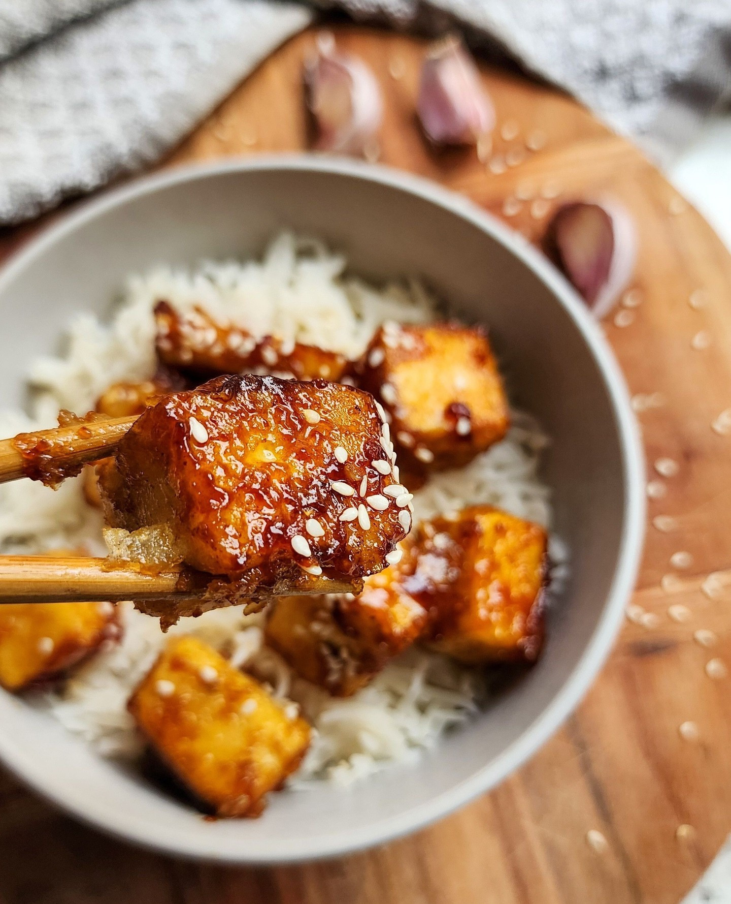 Maple Hoisin Tofu 🥢✨ ⁠