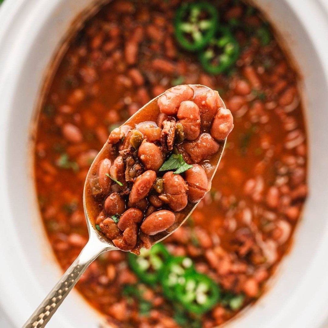 SLOW COOKER CHARRO BEANS⁠